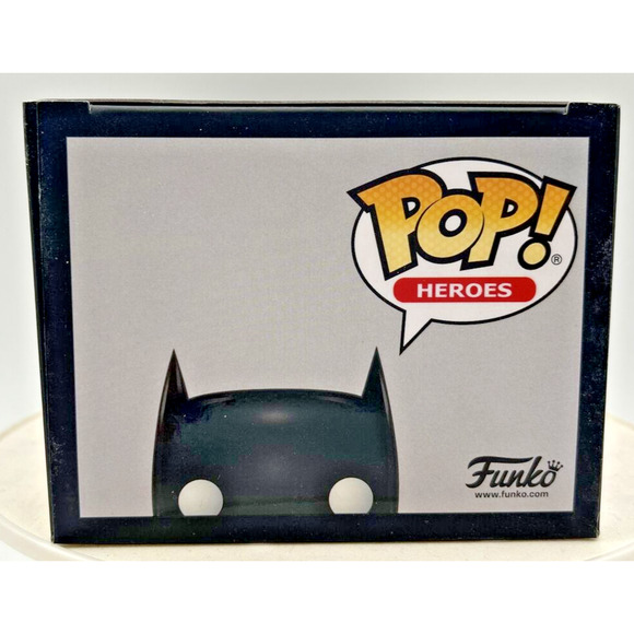 2019 Funko Pop Batman #284 With SDCC Tote Bag DC 80 Years Le  Funko Pop! Batman 80 Years #284 F11